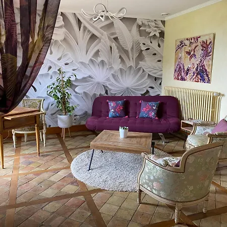 Domaine De La Ruisseliere Hotel Lacenas