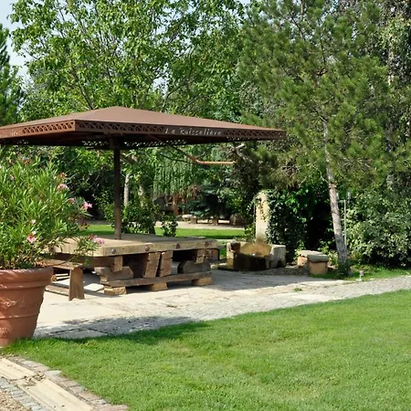 Domaine De La Ruisseliere Hotel