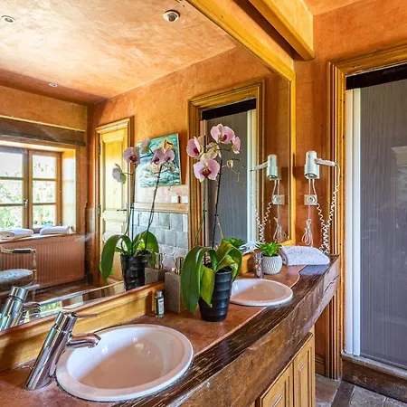 Hotel Domaine De La Ruisseliere