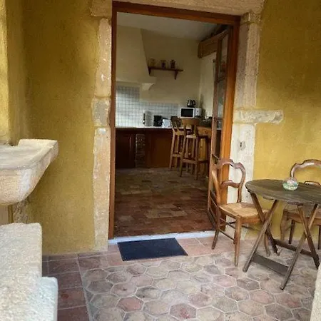 Domaine De La Ruisseliere Hotel *